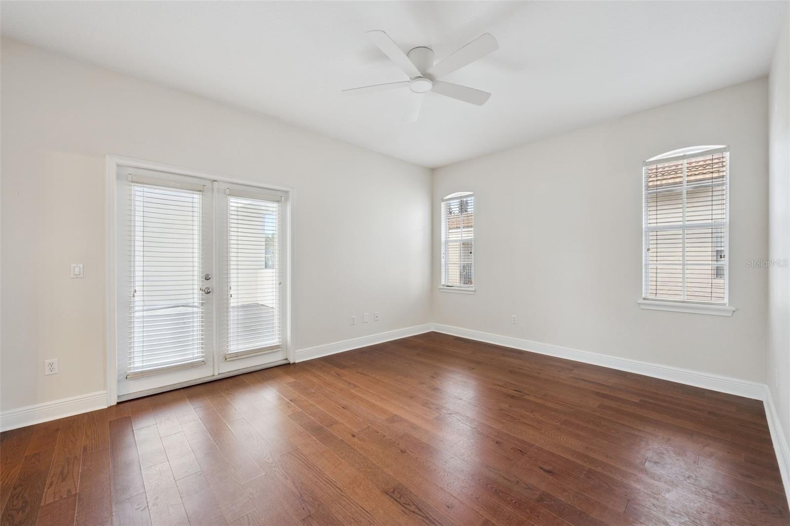 Image 10 of 34 For 3400 Golfview Boulevard A