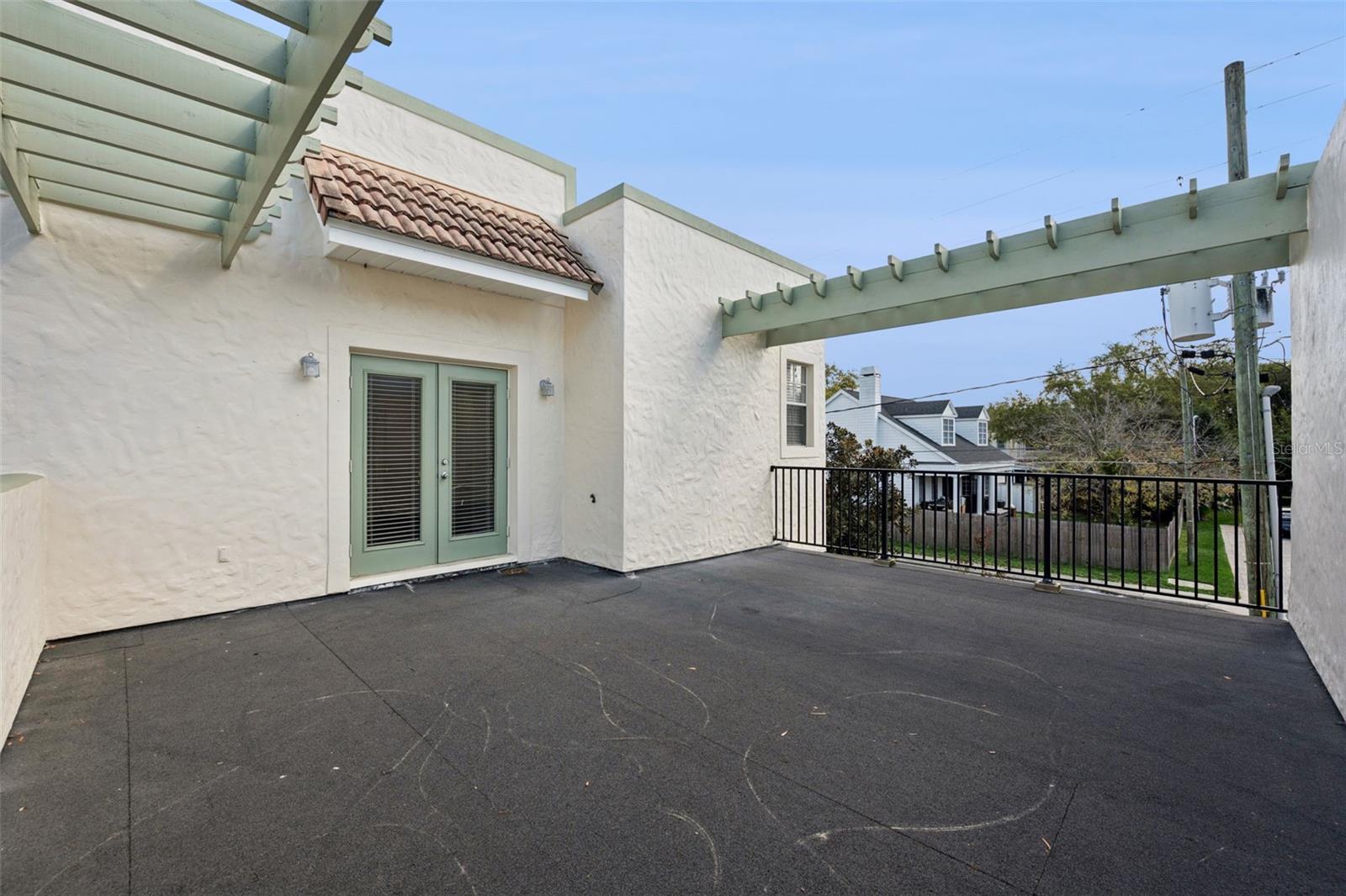 Image 20 of 34 For 3400 Golfview Boulevard A