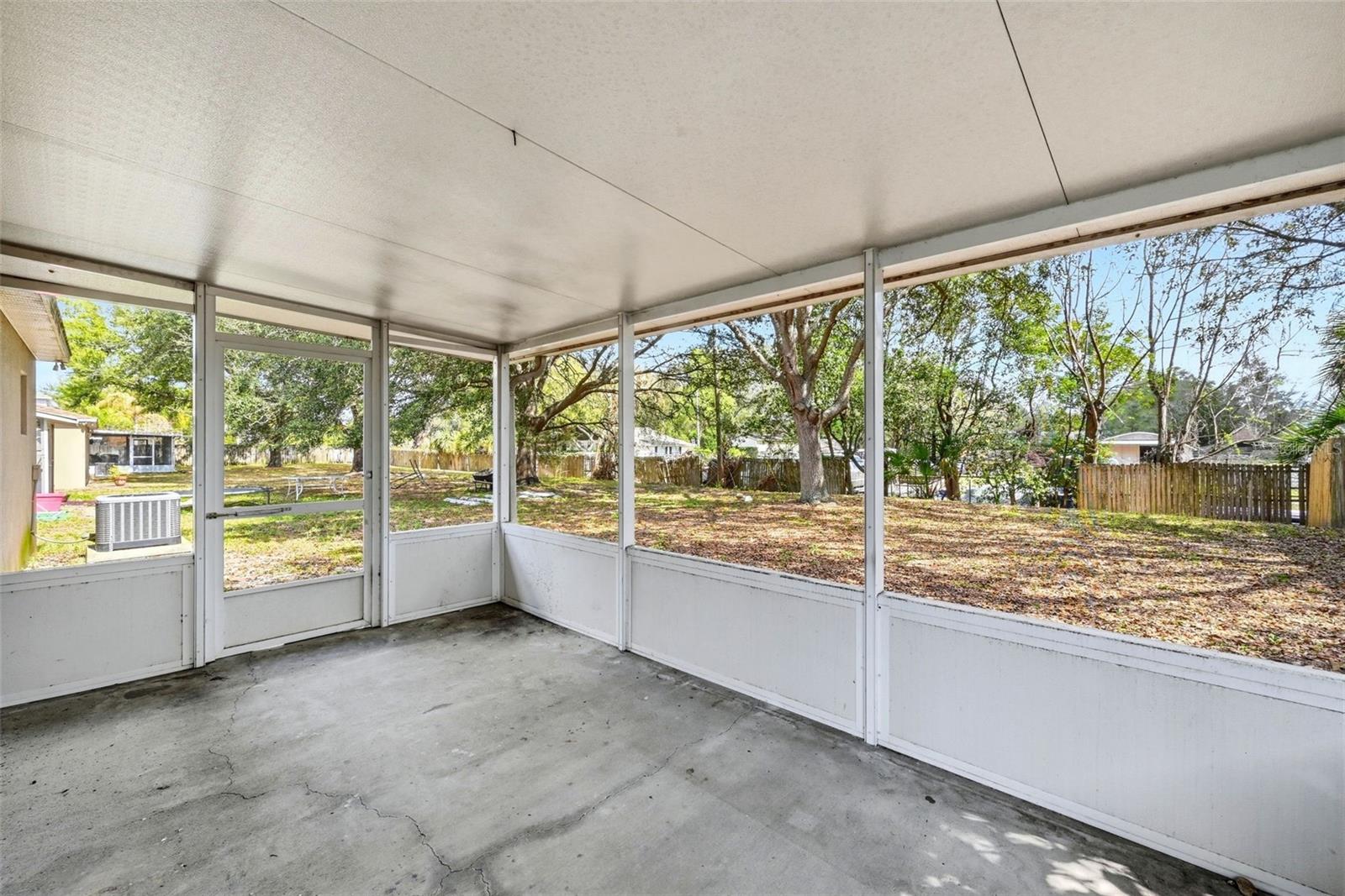 Image 32 of 37 For 319 Pleasant Gardens Drive