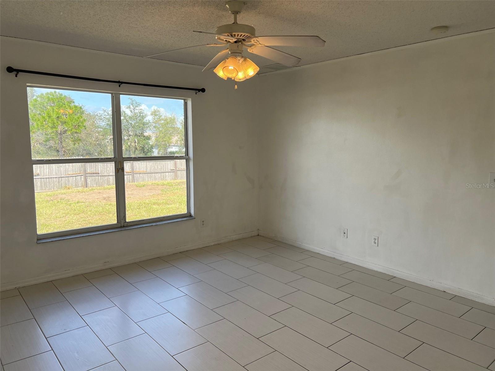 Image 11 of 22 For 217 Grouper Court