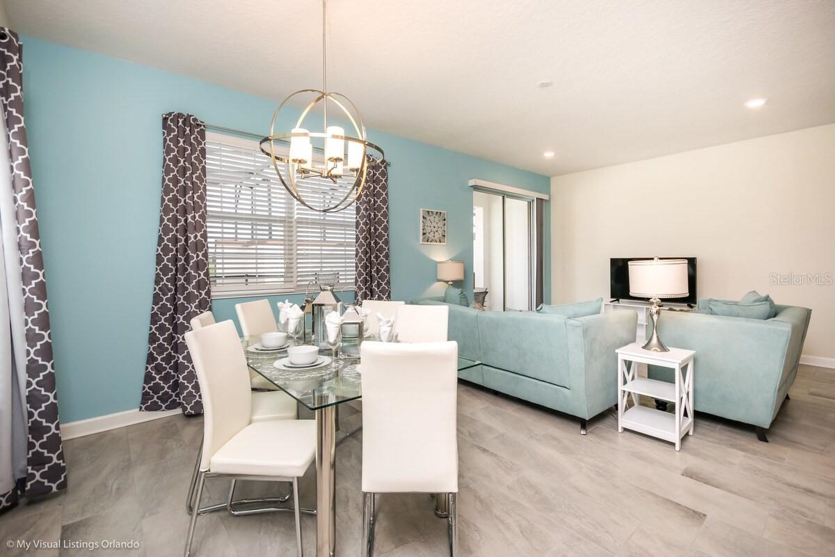 Image 11 of 45 For 9007 Stinger Drive