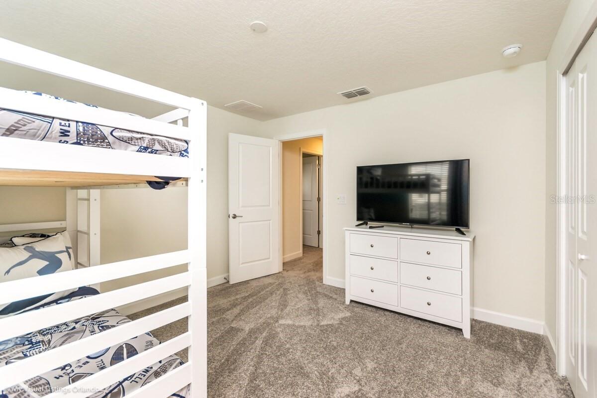 Image 21 of 45 For 9007 Stinger Drive