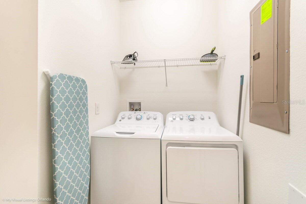 Image 26 of 45 For 9007 Stinger Drive