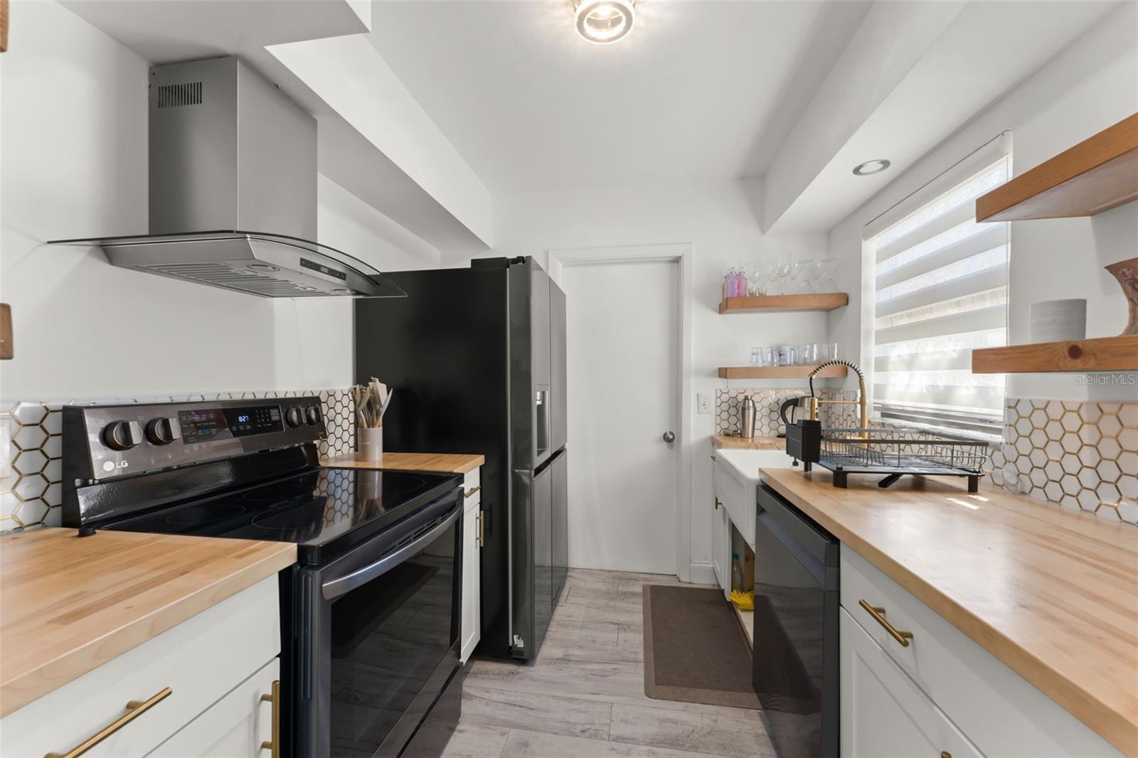 Image 5 of 24 For 3205 Joyann Street