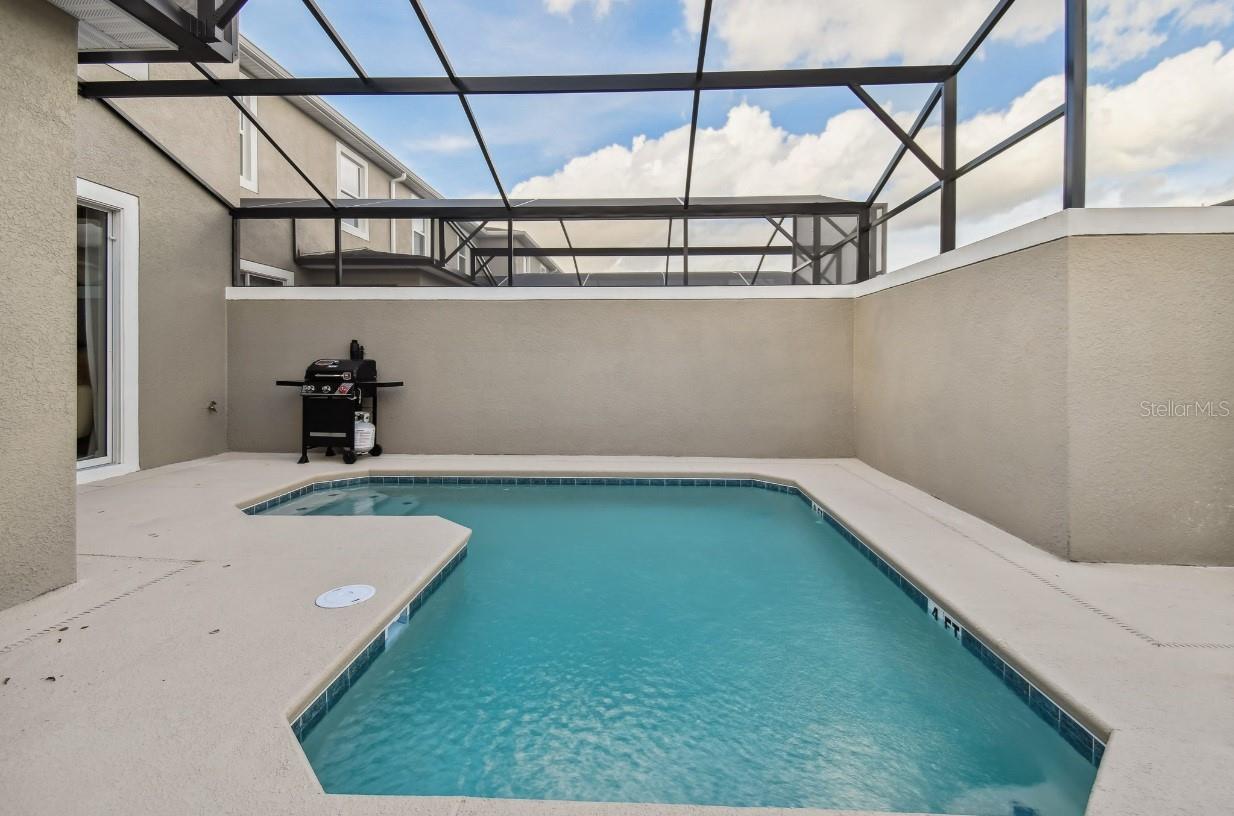 Image 35 of 45 For 2943 Penelope Loop