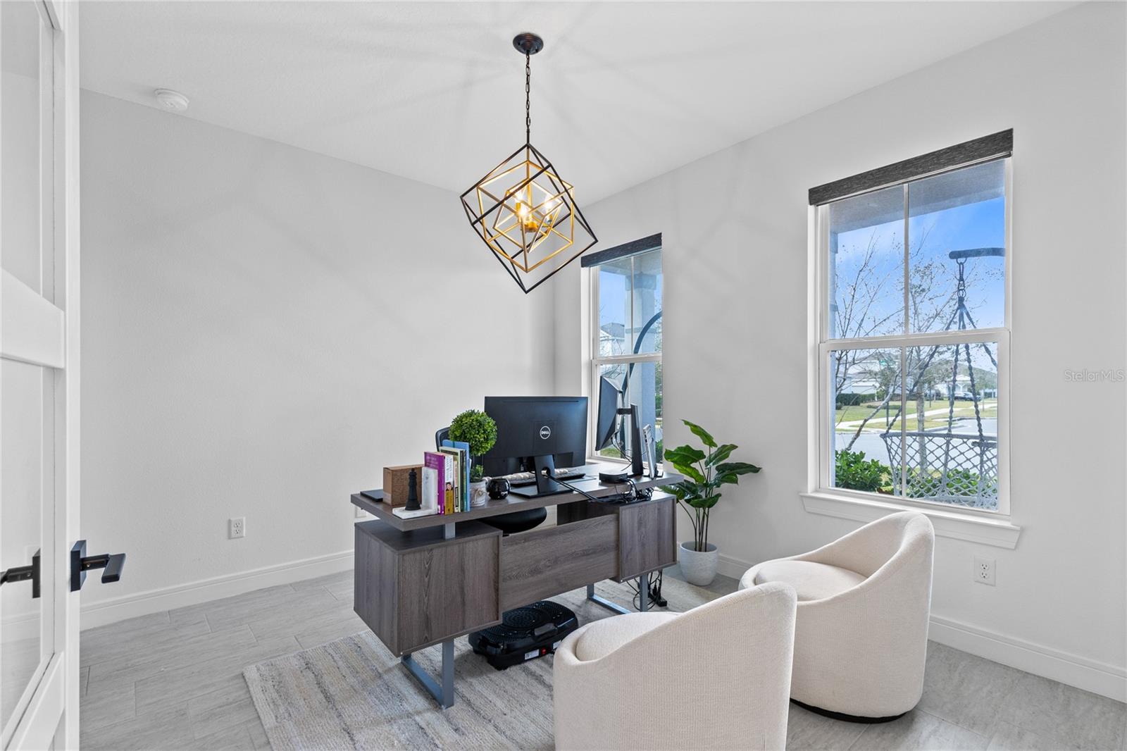 Listing photo id 10 for 14317 Lanikai Beach Drive