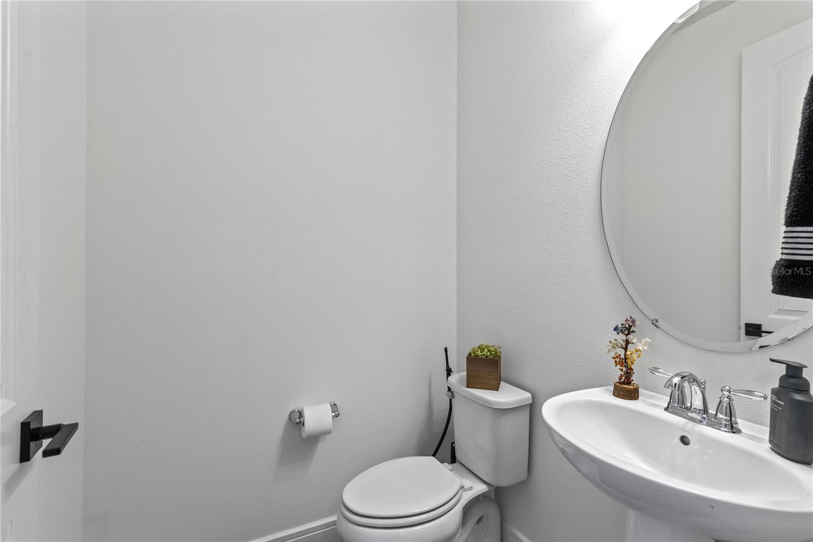 Listing photo id 11 for 14317 Lanikai Beach Drive