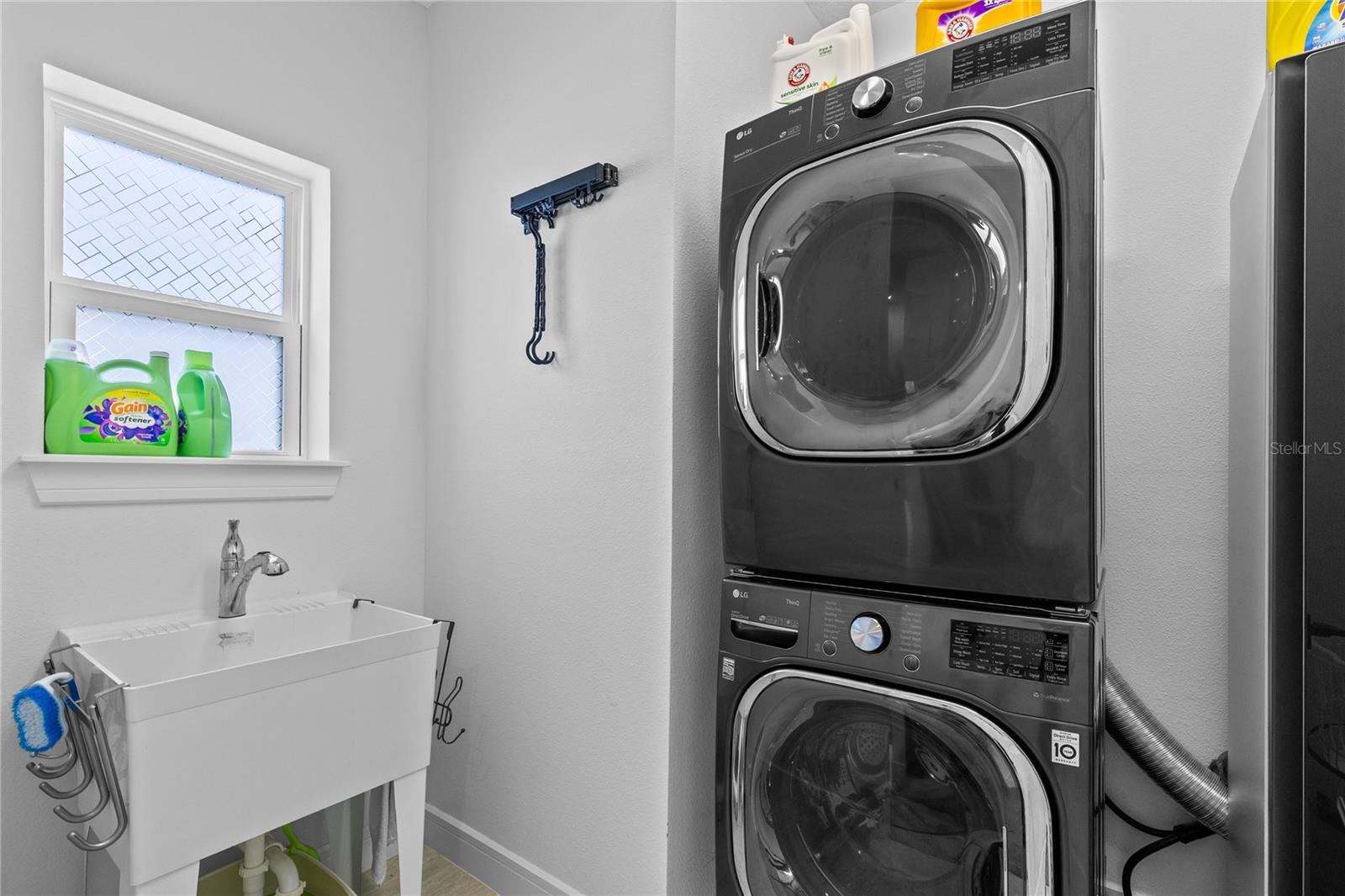 Listing photo id 20 for 14317 Lanikai Beach Drive