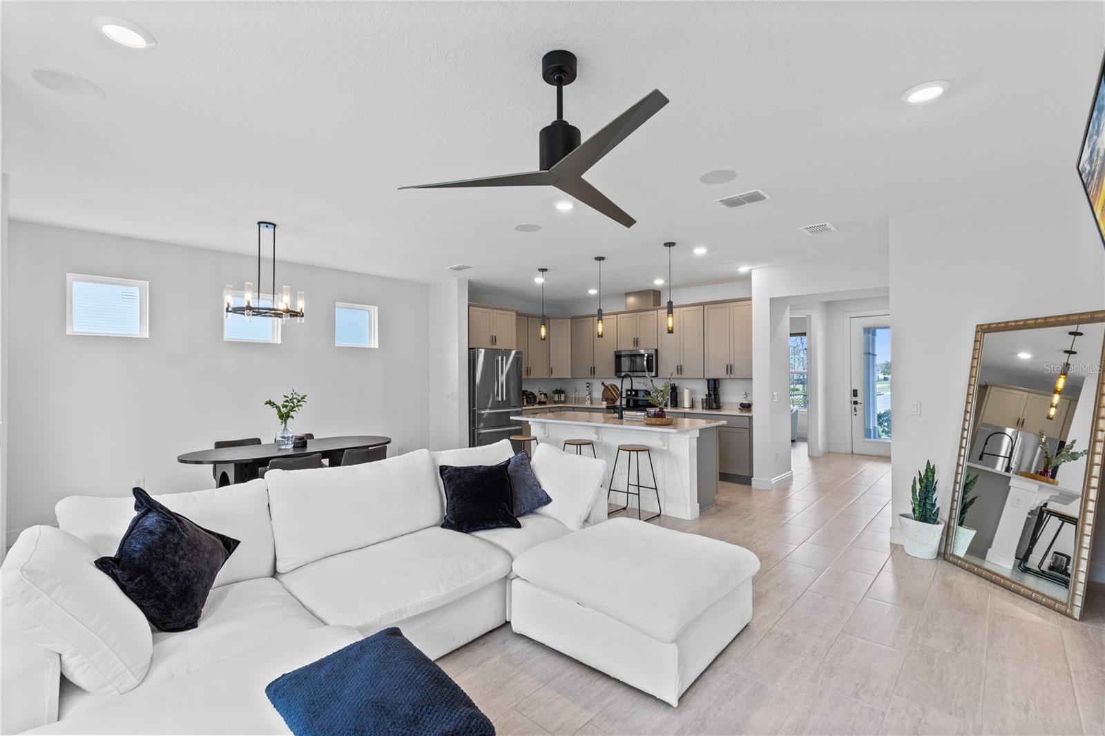 Listing photo id 6 for 14317 Lanikai Beach Drive