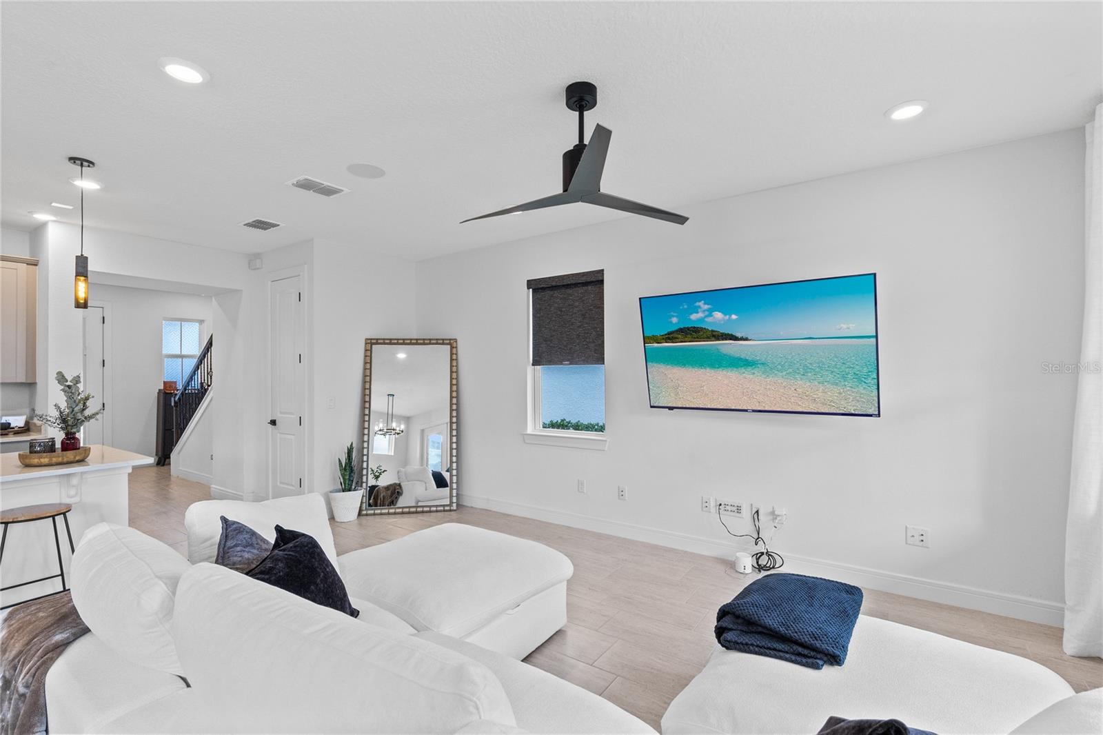 Listing photo id 7 for 14317 Lanikai Beach Drive
