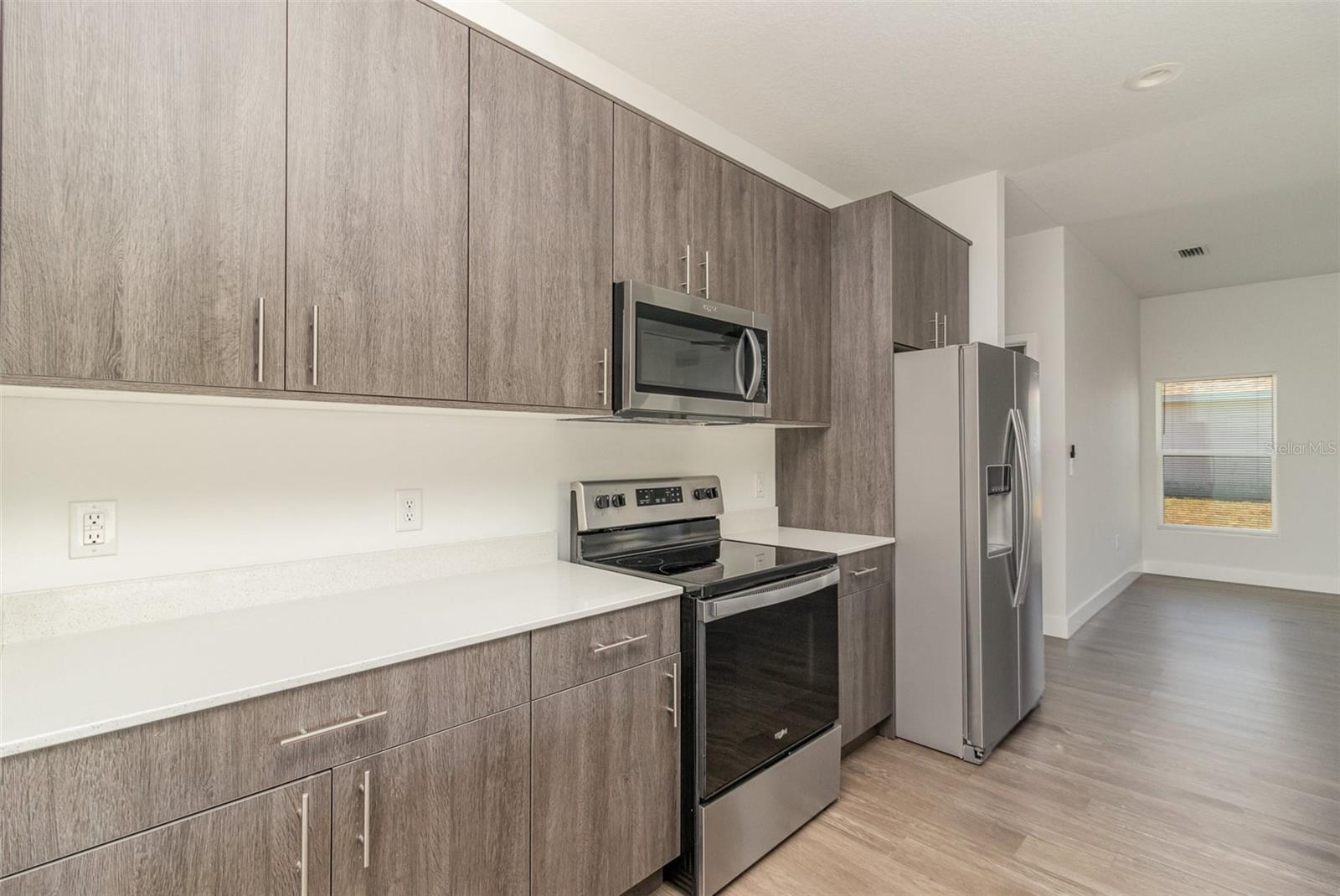 Image 10 of 26 For 1213 Waterford Street Se