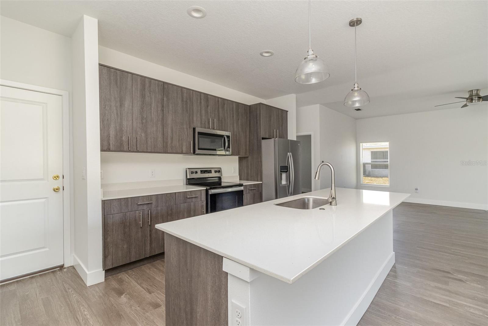 Image 11 of 26 For 1213 Waterford Street Se