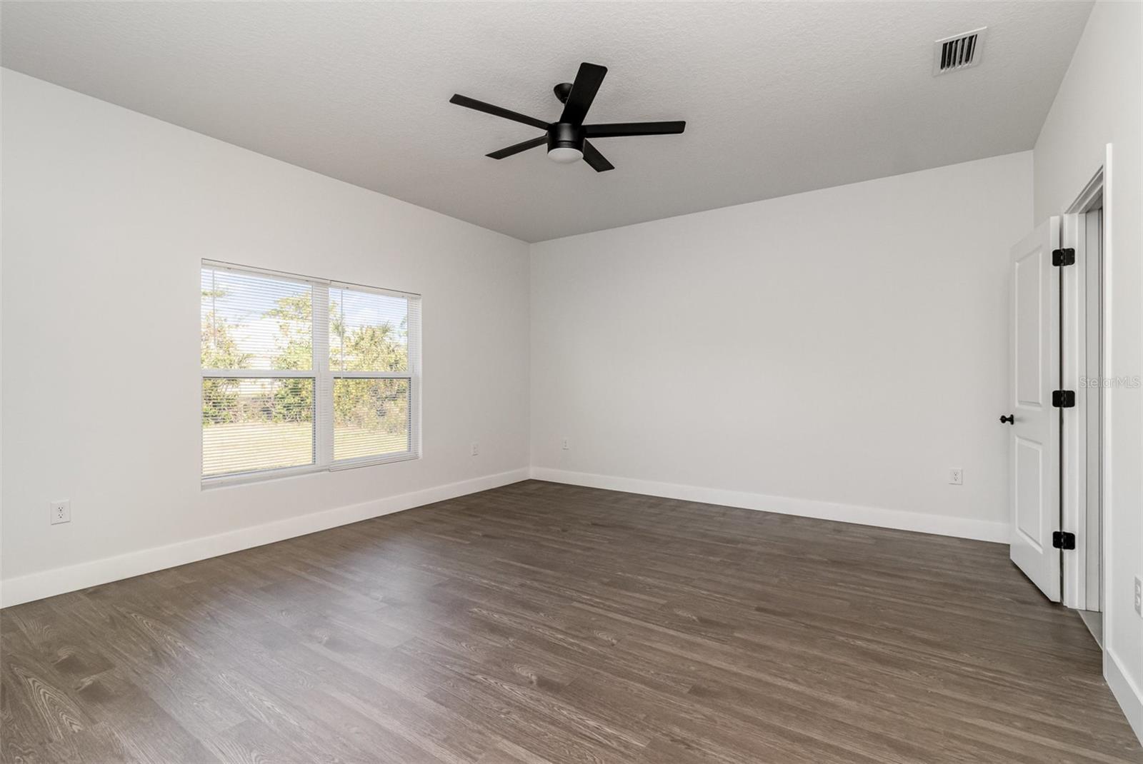 Image 12 of 26 For 1213 Waterford Street Se