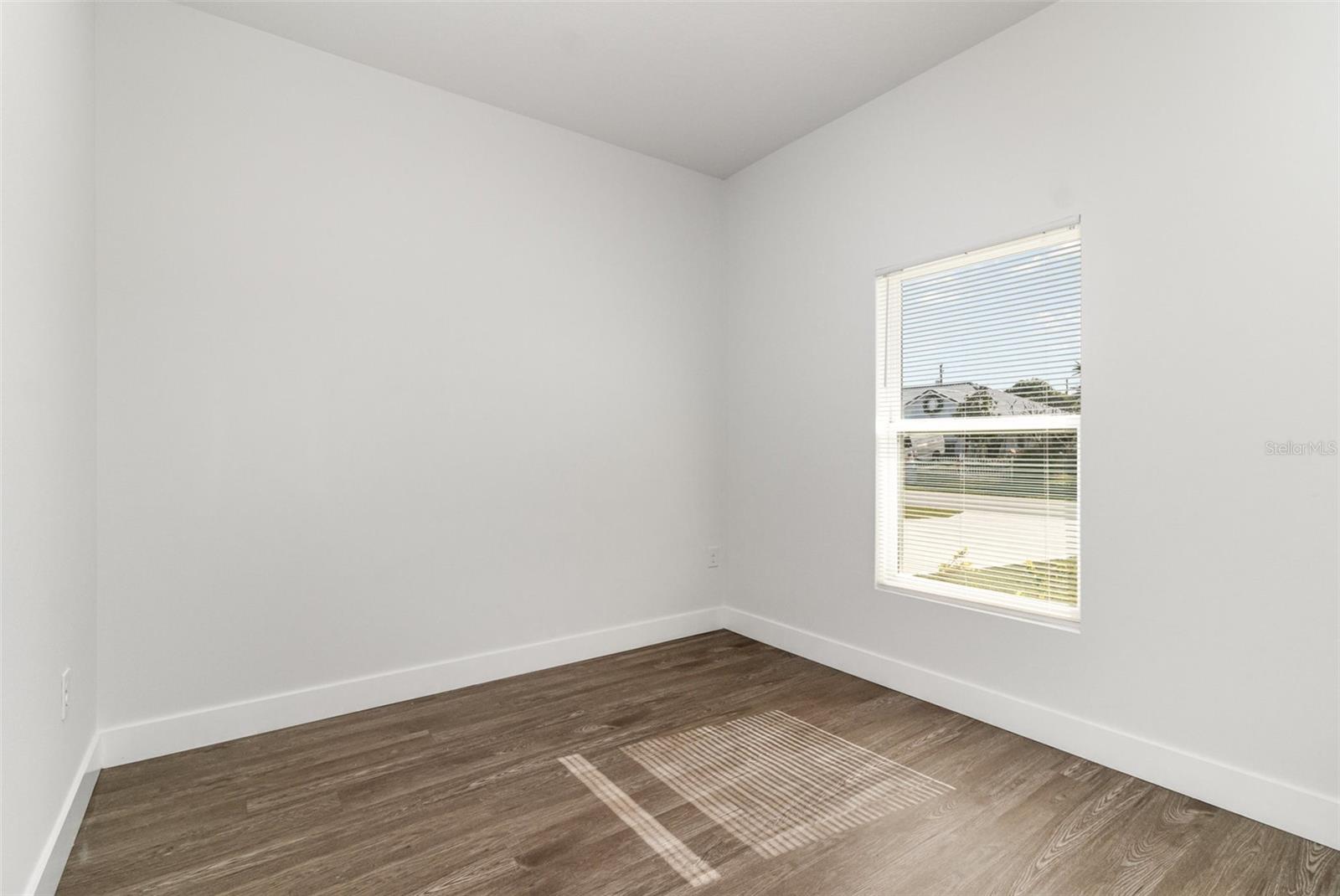 Image 18 of 26 For 1213 Waterford Street Se