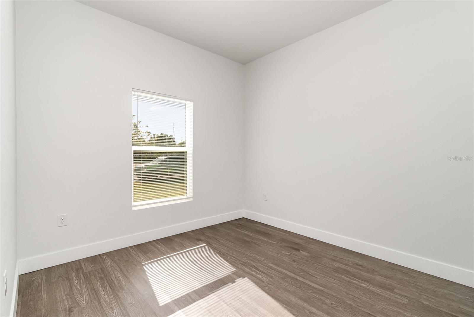 Image 19 of 26 For 1213 Waterford Street Se