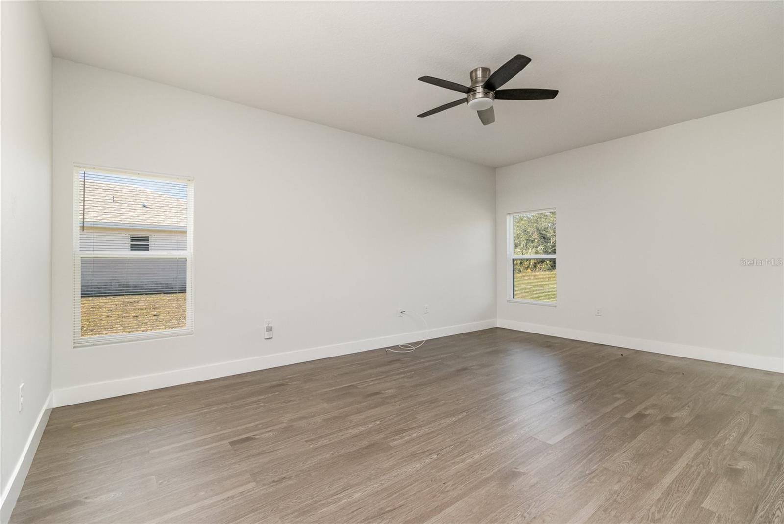 Image 6 of 26 For 1213 Waterford Street Se