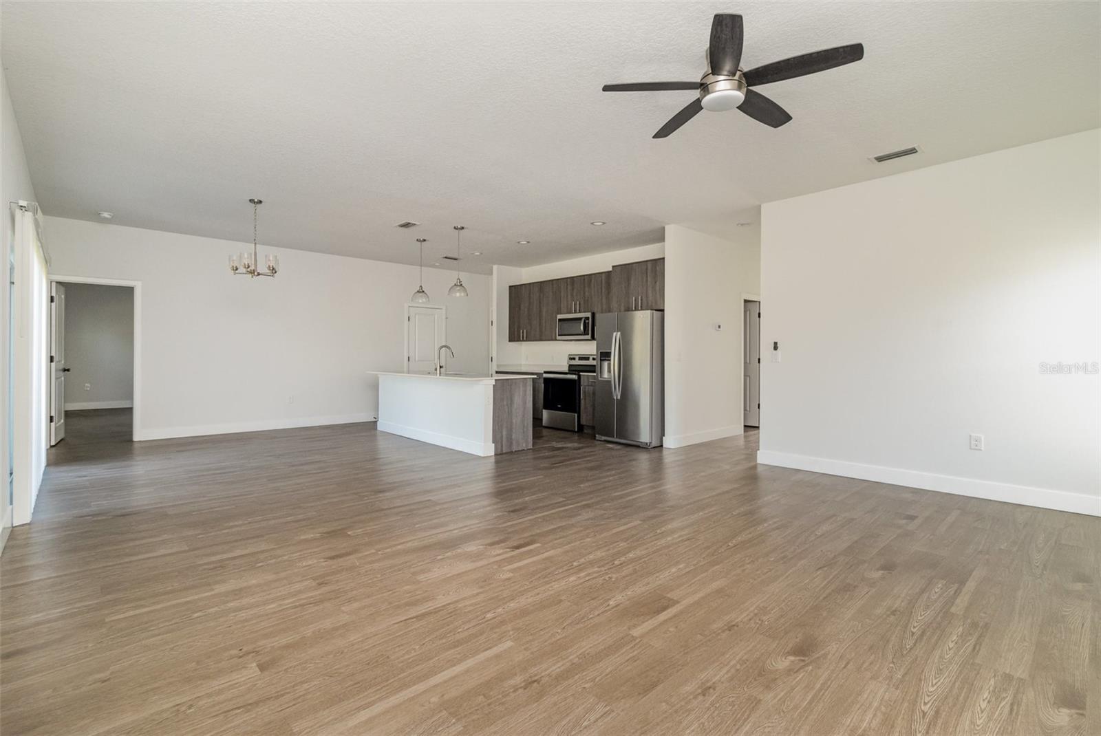 Image 7 of 26 For 1213 Waterford Street Se