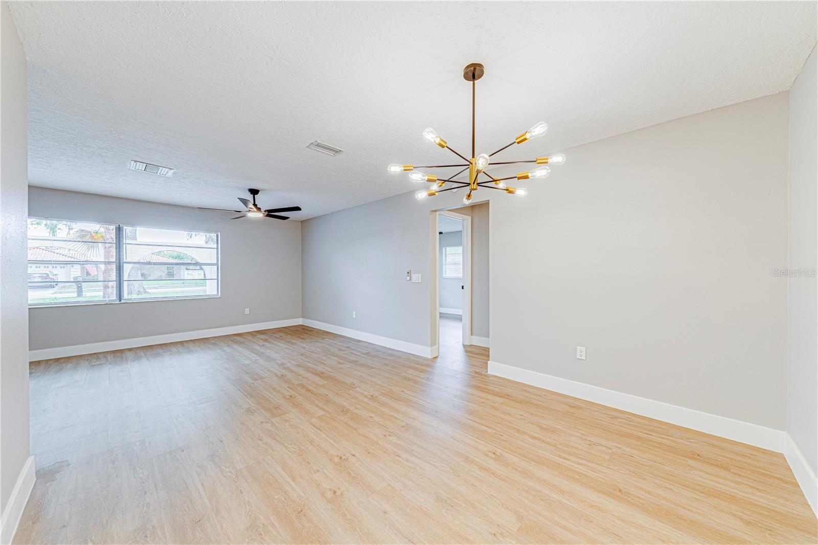 Image 17 of 57 For 4265 Arlington Street