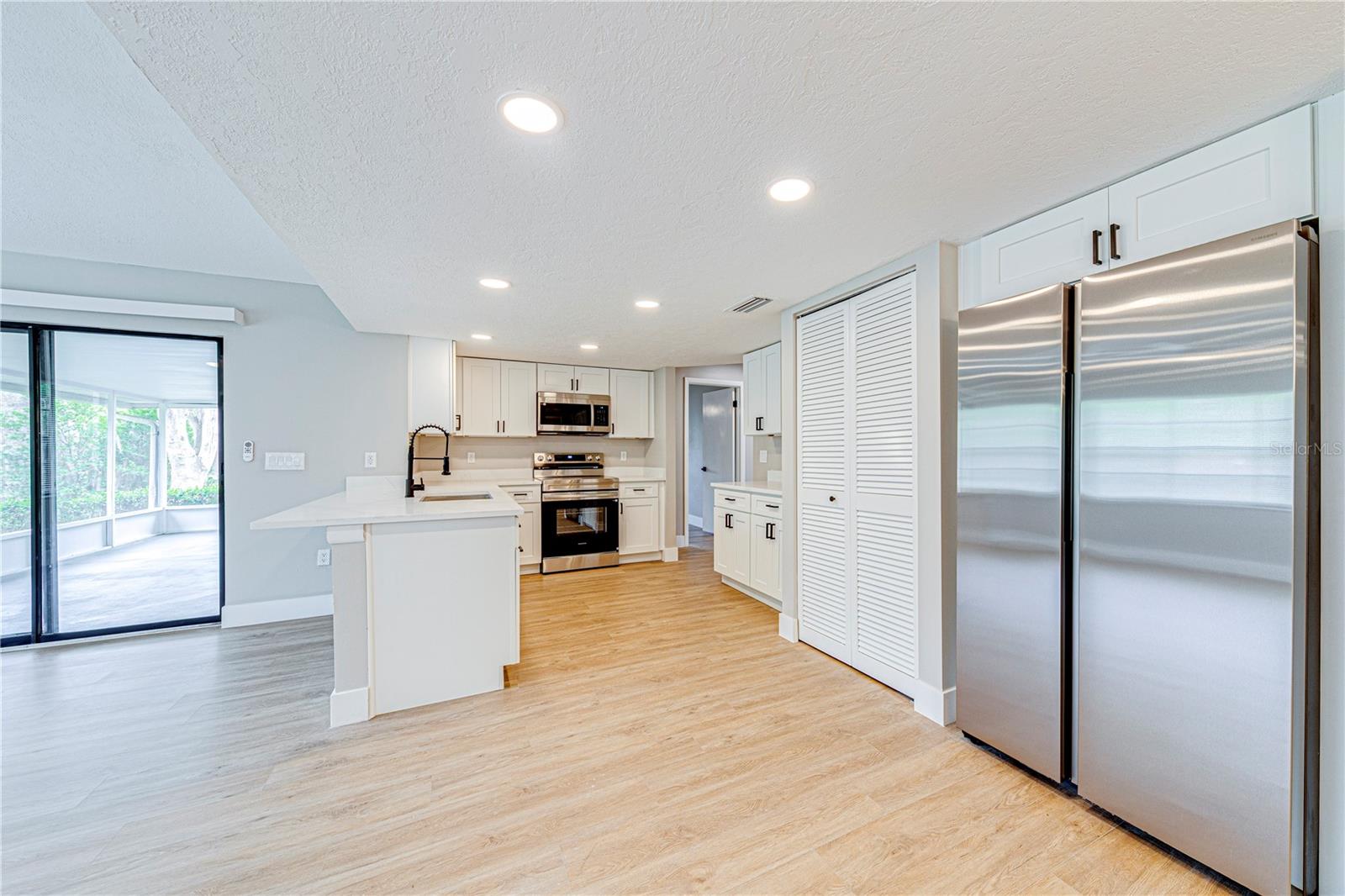 Image 19 of 57 For 4265 Arlington Street