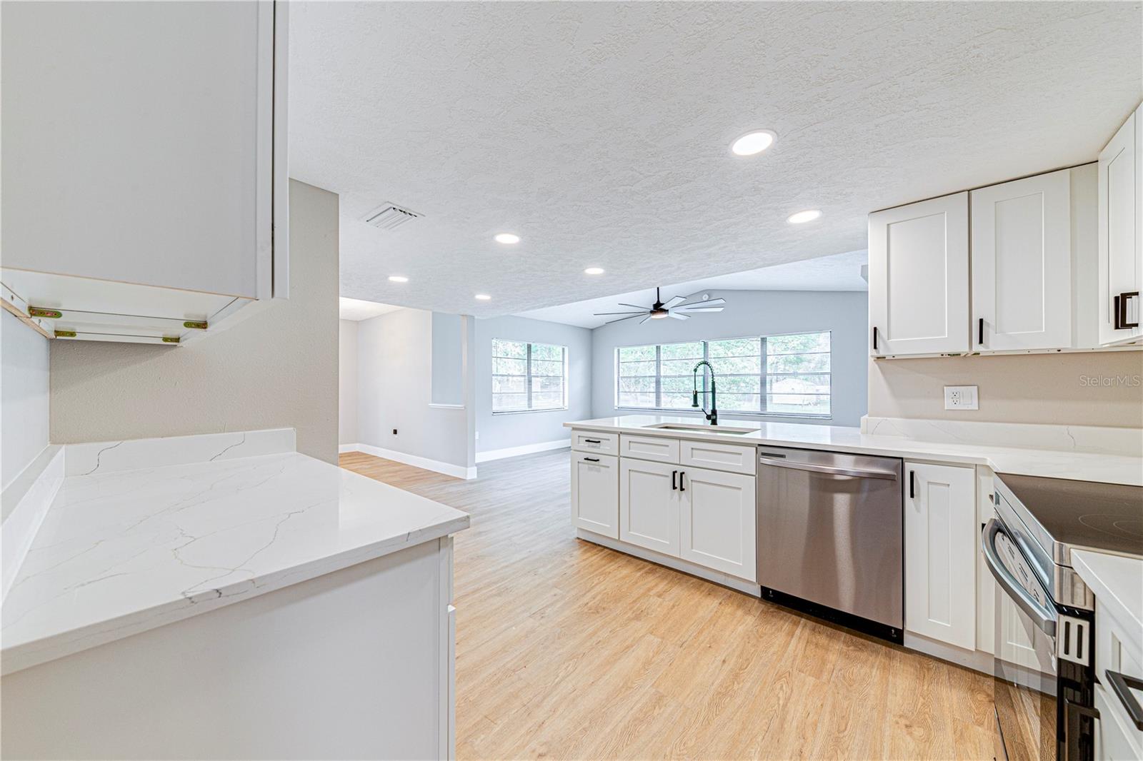 Image 21 of 57 For 4265 Arlington Street