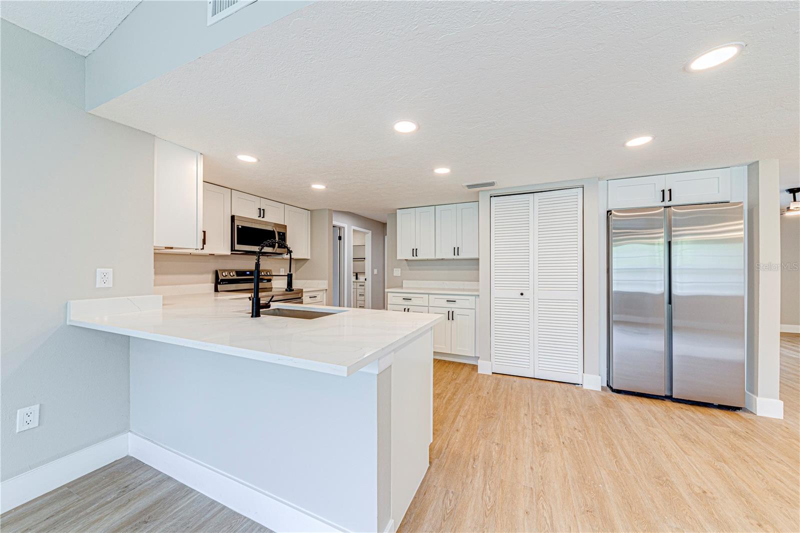 Image 23 of 57 For 4265 Arlington Street