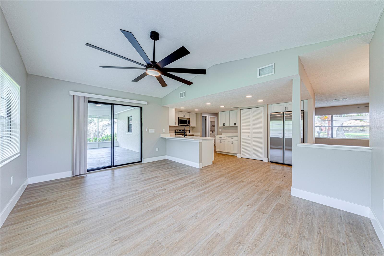 Image 25 of 57 For 4265 Arlington Street