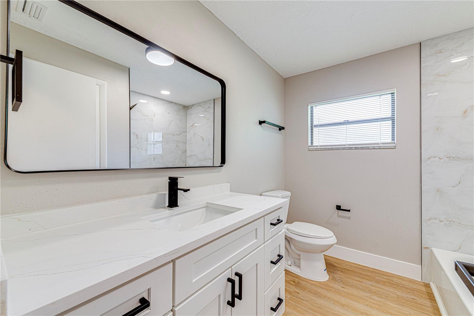 Image 36 of 57 For 4265 Arlington Street