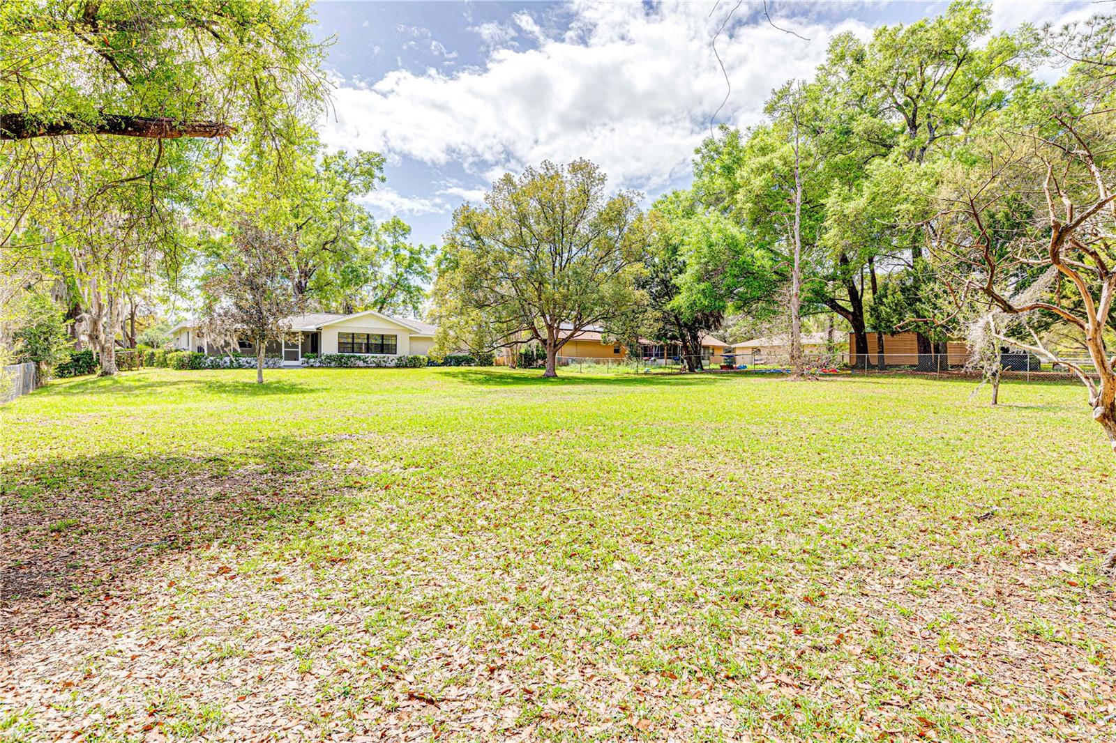 Image 42 of 57 For 4265 Arlington Street