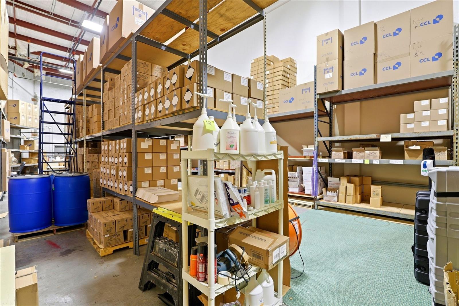 Image 30 of 49 For 6881 Kingspointe Parkway 3