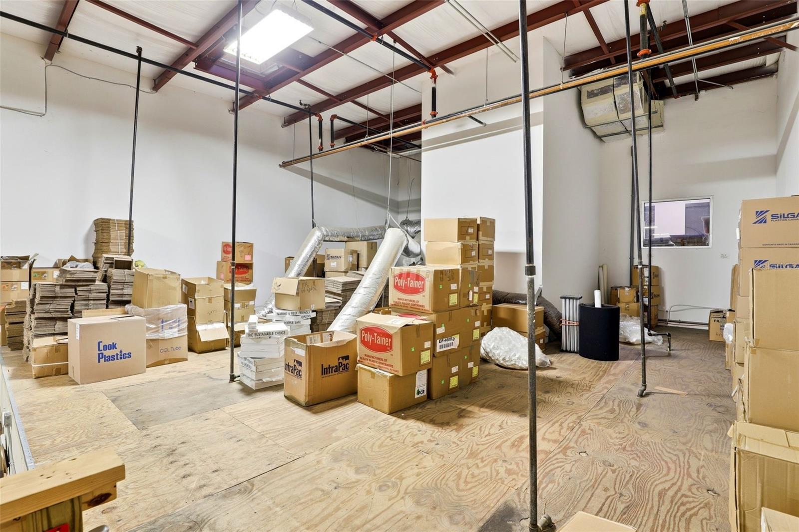 Image 37 of 49 For 6881 Kingspointe Parkway 3