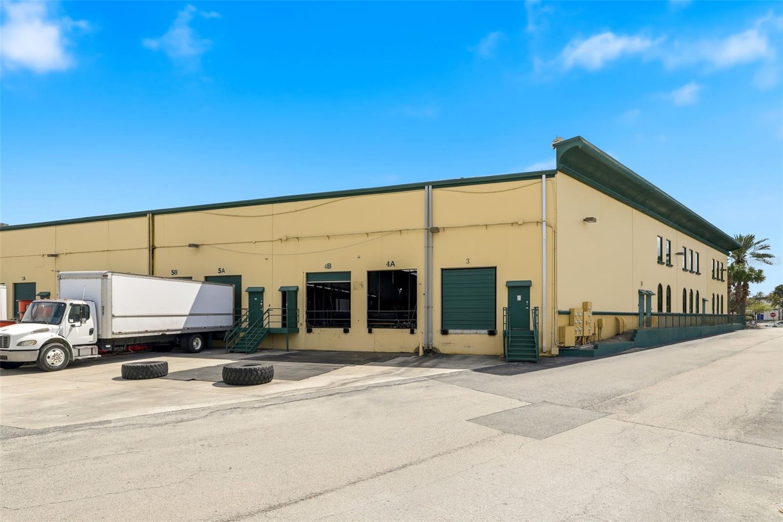 Image 42 of 49 For 6881 Kingspointe Parkway 3