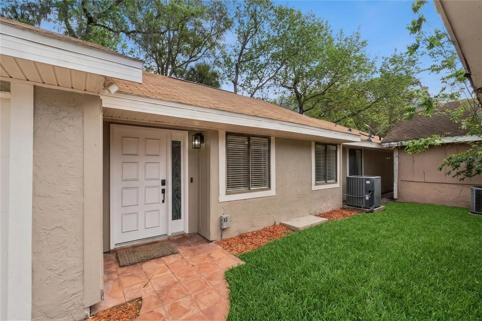 Image 2 of 24 For 712 Linden Drive