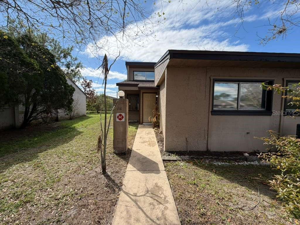 Image 2 of 24 For 118 Dahlia Village Circle 79