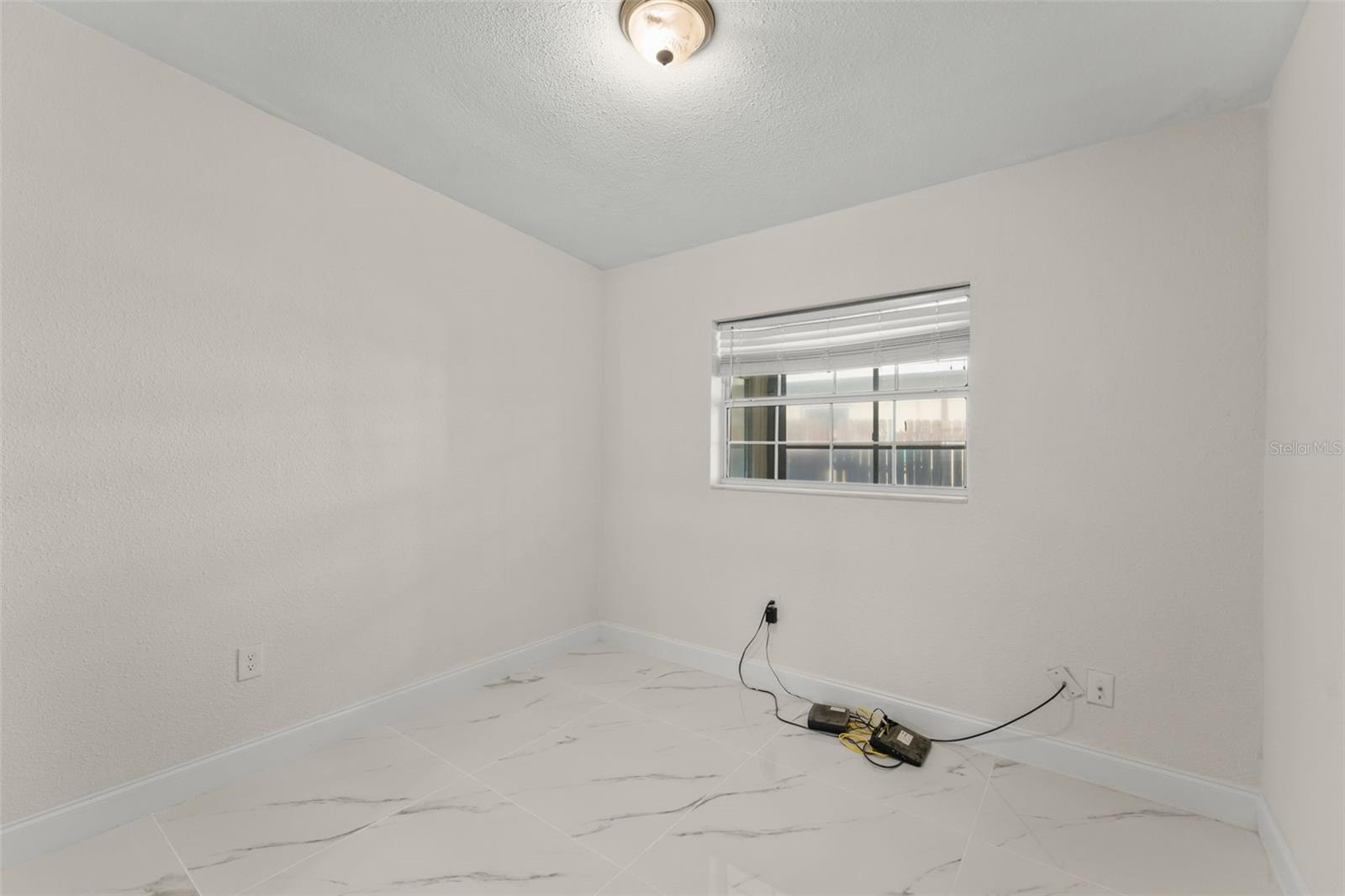 Image 18 of 35 For 2217 Pembrook Drive