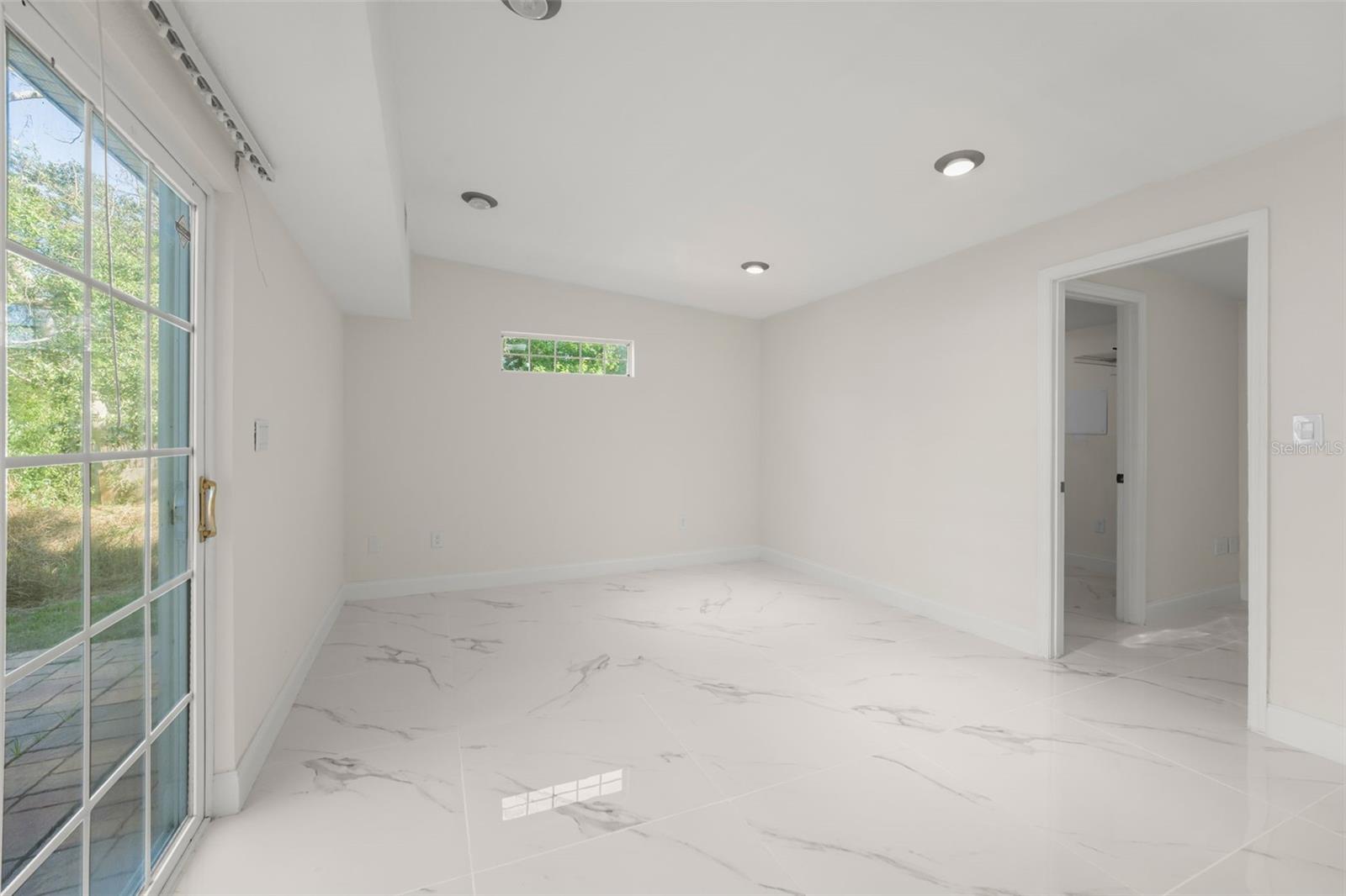 Image 22 of 35 For 2217 Pembrook Drive