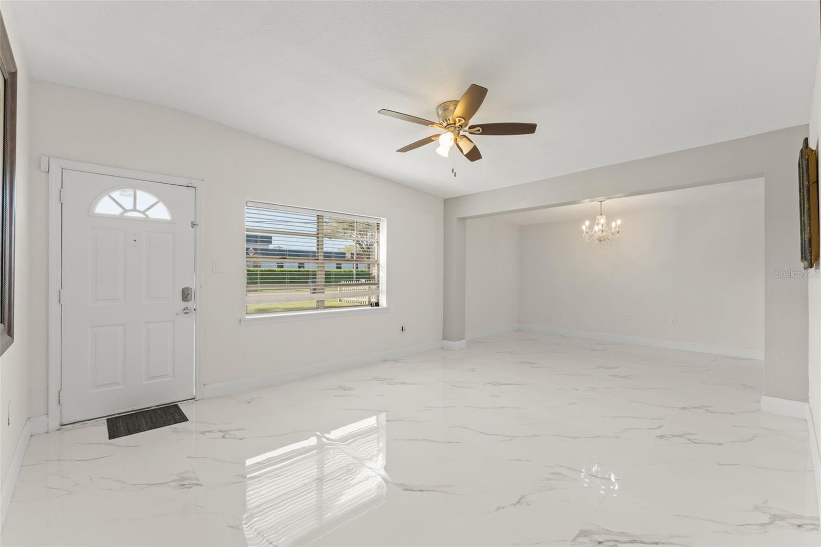 Image 5 of 35 For 2217 Pembrook Drive