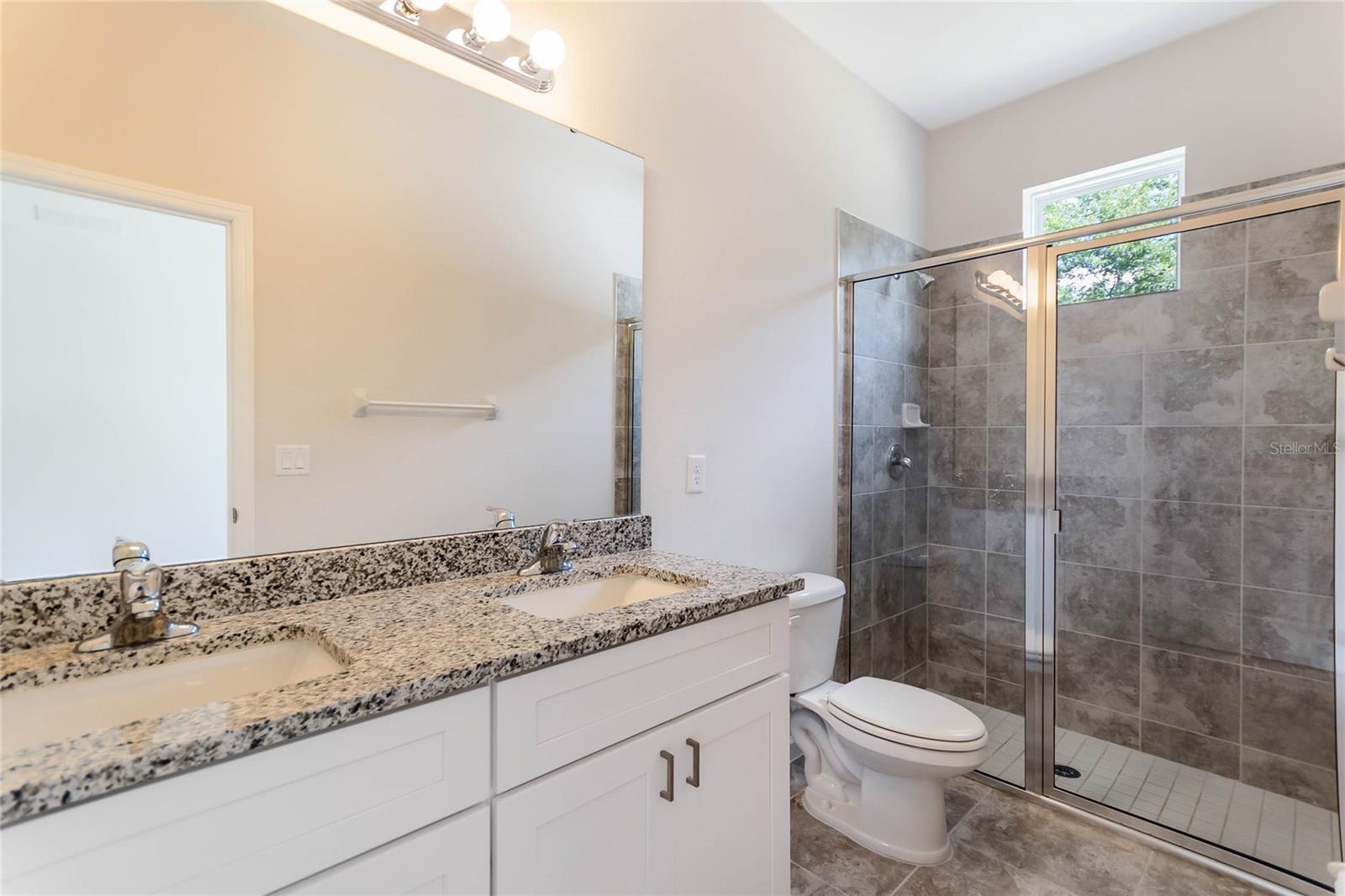 Image 11 of 18 For 3791 Watercliff Circle