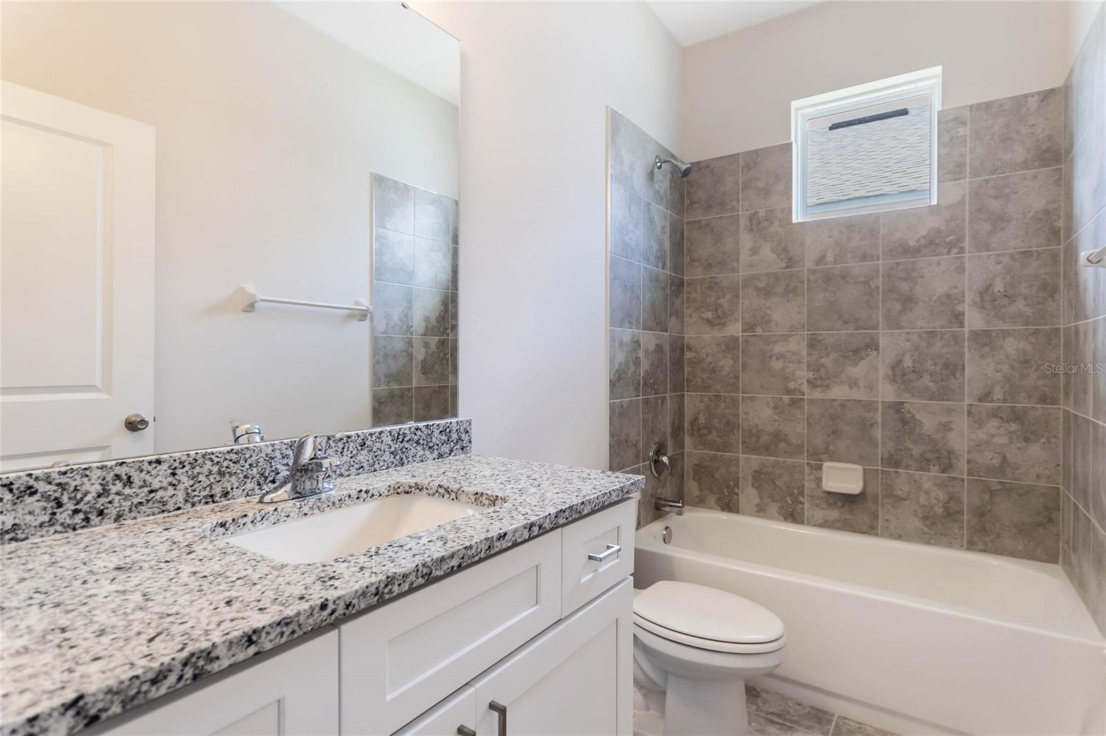 Image 14 of 18 For 3791 Watercliff Circle