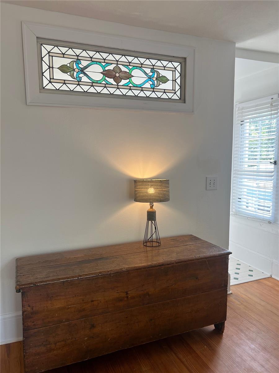 Image 55 of 69 For 318 Vitoria Avenue