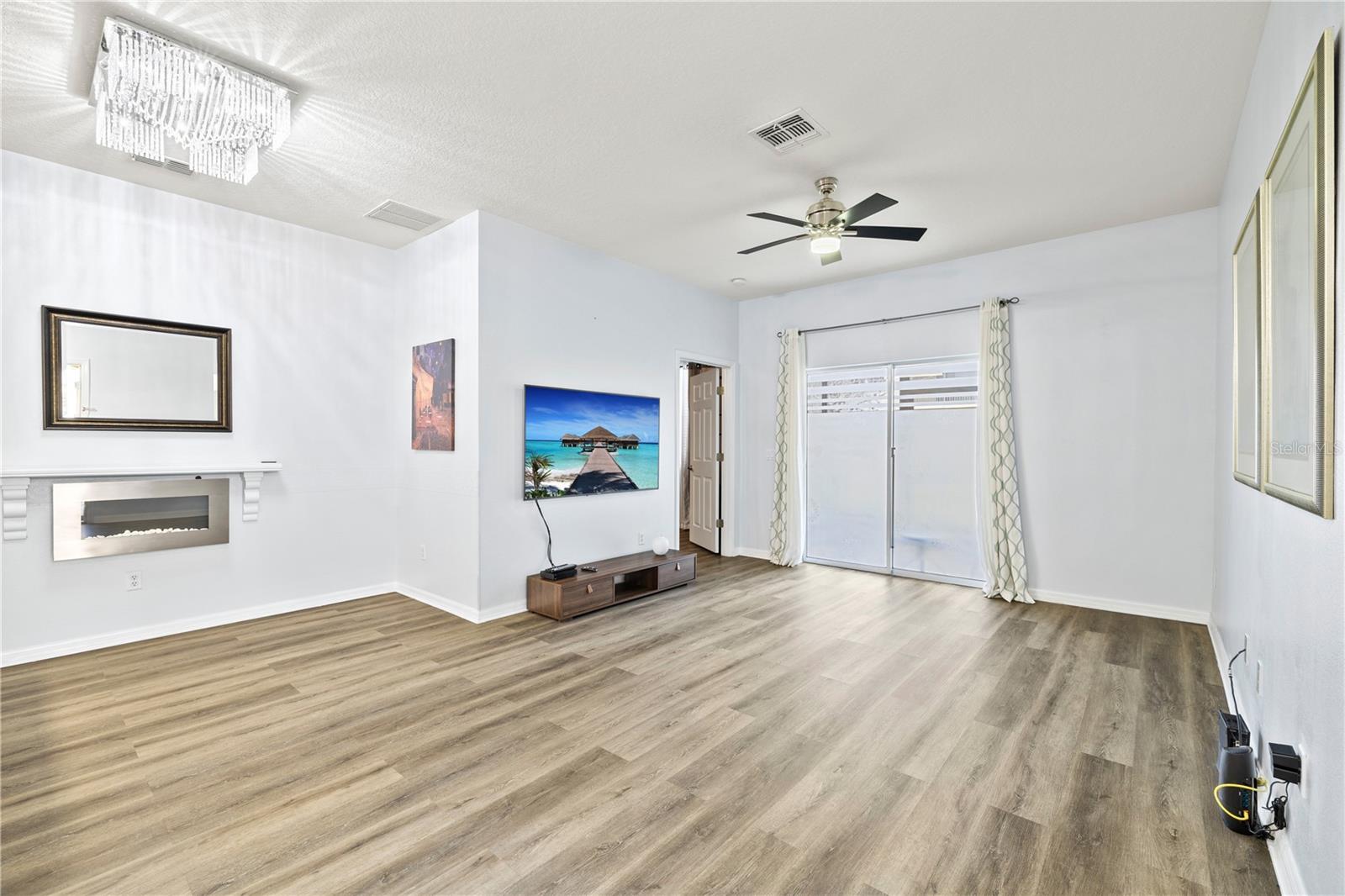 Image 8 of 46 For 7519 Bliss Way 7519