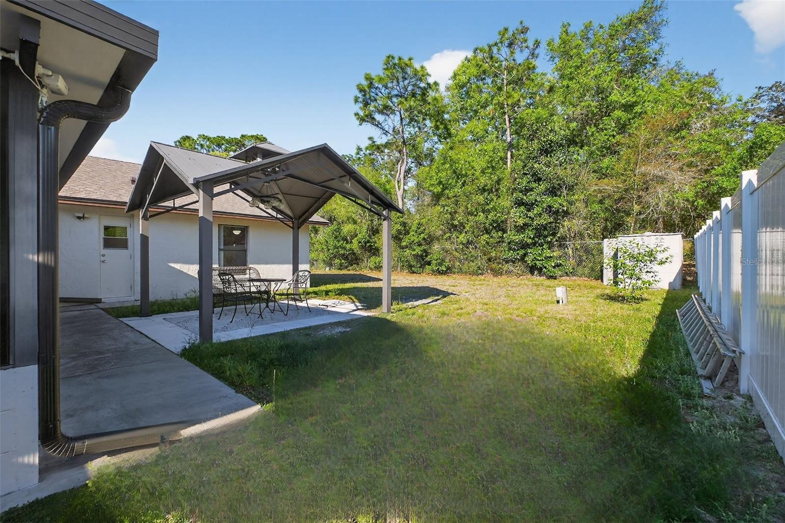 Image 32 of 46 For 10464 Bridlewood Avenue