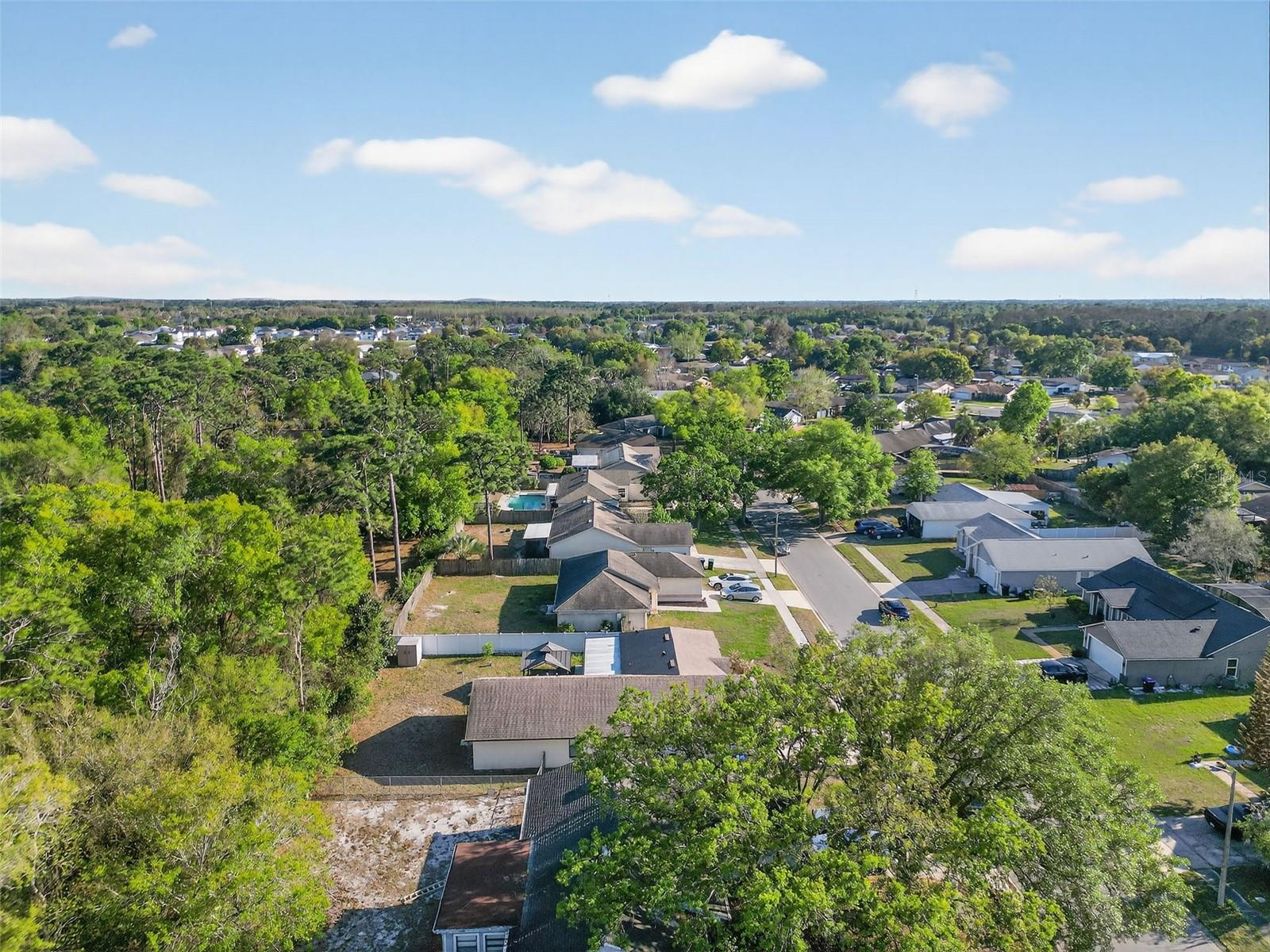 Image 38 of 46 For 10464 Bridlewood Avenue