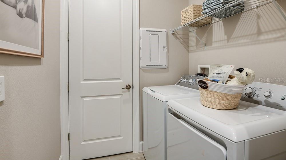 Image 20 of 29 For 11287 Silver Trumpet Loop