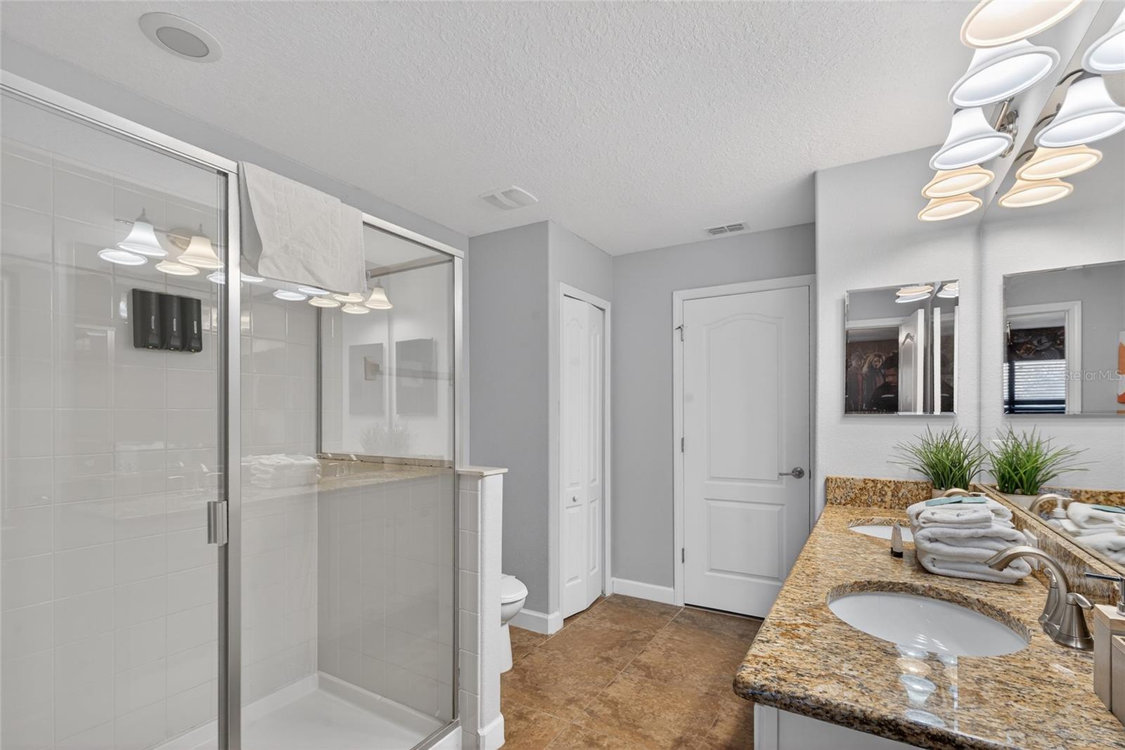 Image 35 of 55 For 1433 Wexford Way