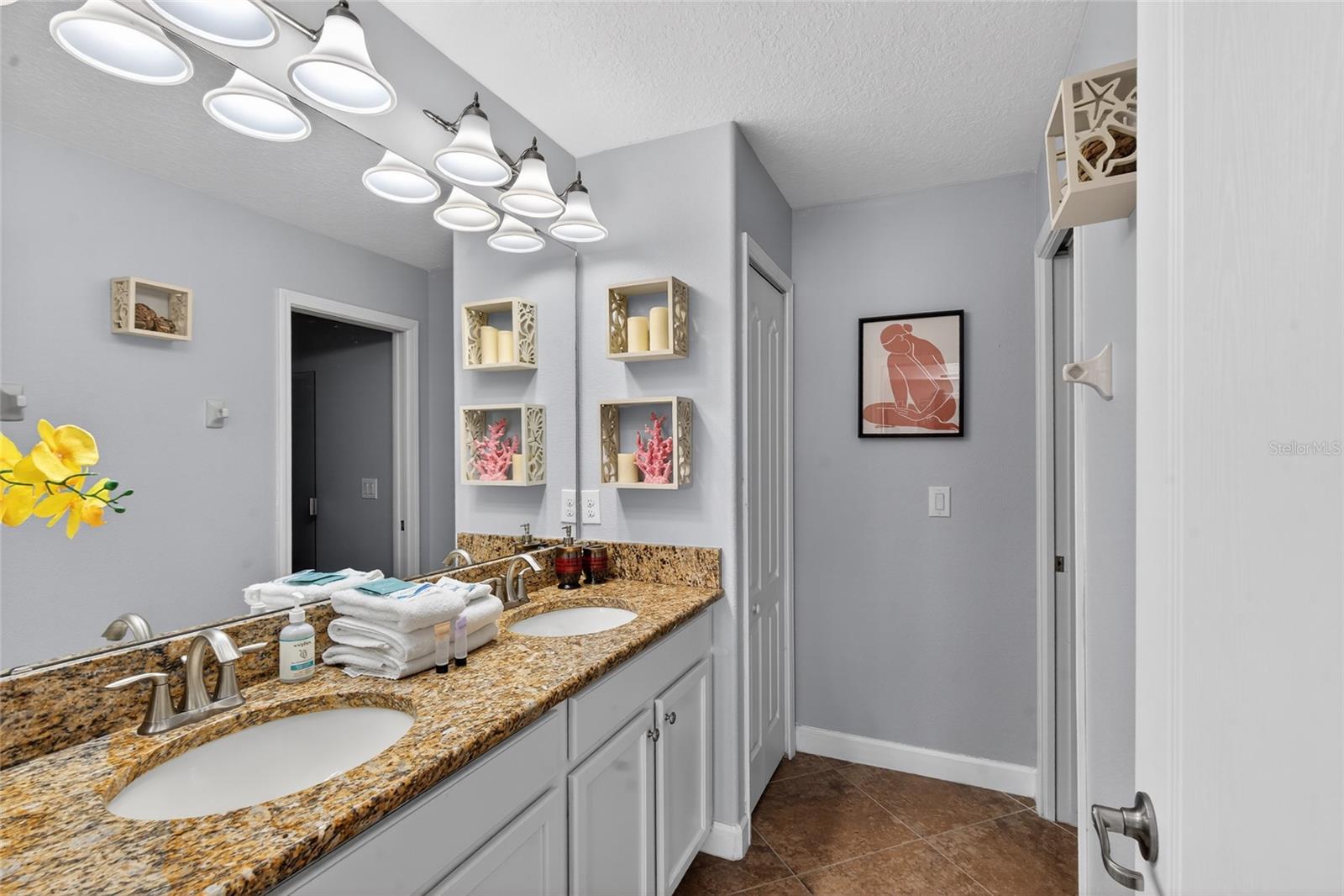 Image 44 of 55 For 1433 Wexford Way