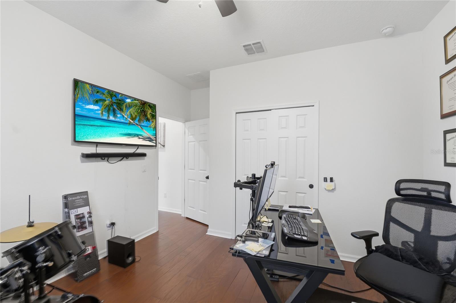 Image 22 of 48 For 3129 Pinenut Drive