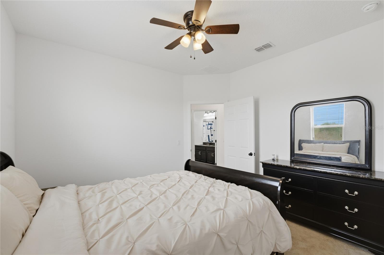 Image 35 of 48 For 3129 Pinenut Drive