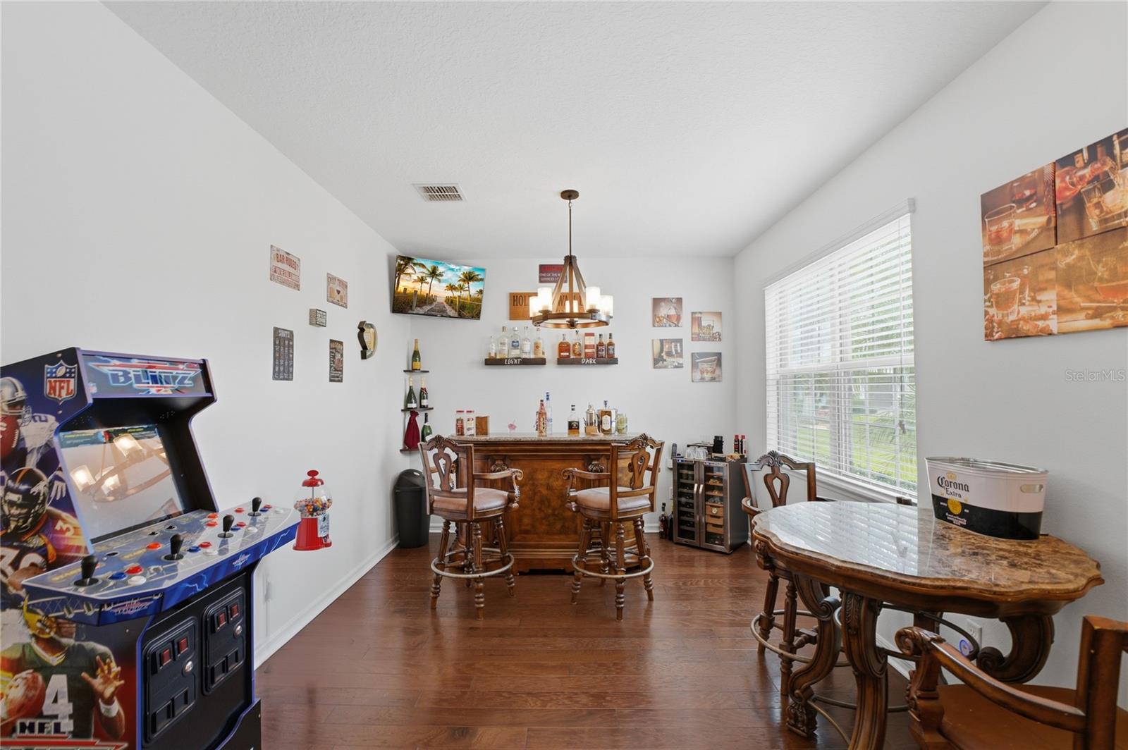 Image 9 of 48 For 3129 Pinenut Drive