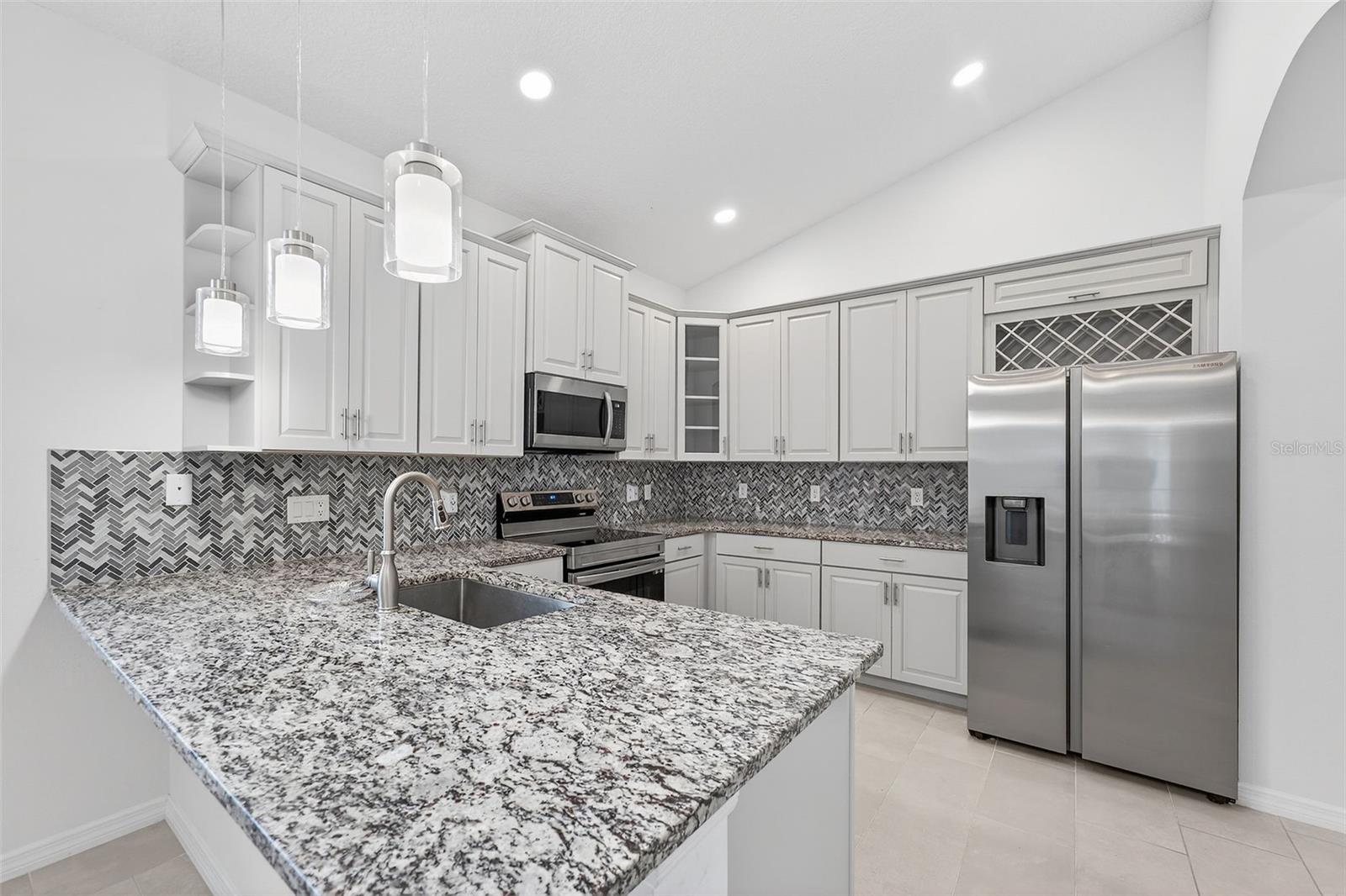 Image 10 of 37 For 3043 Lake Jean Drive