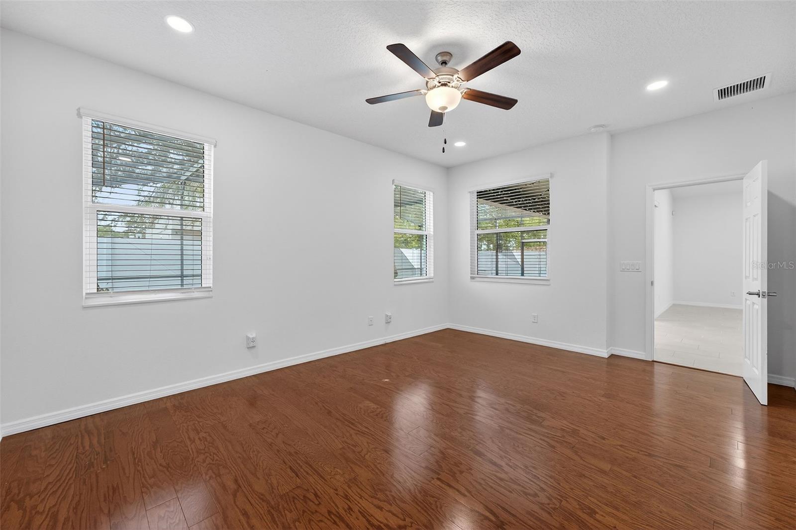 Image 16 of 37 For 3043 Lake Jean Drive